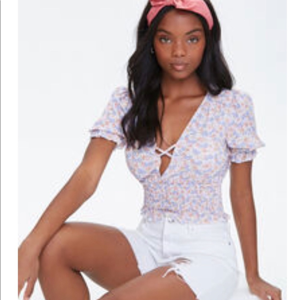 Floral print smocked top